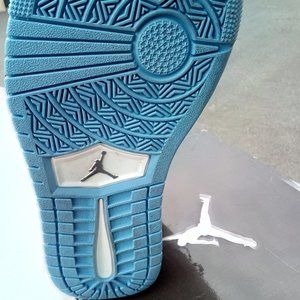 JORDANS Size 9